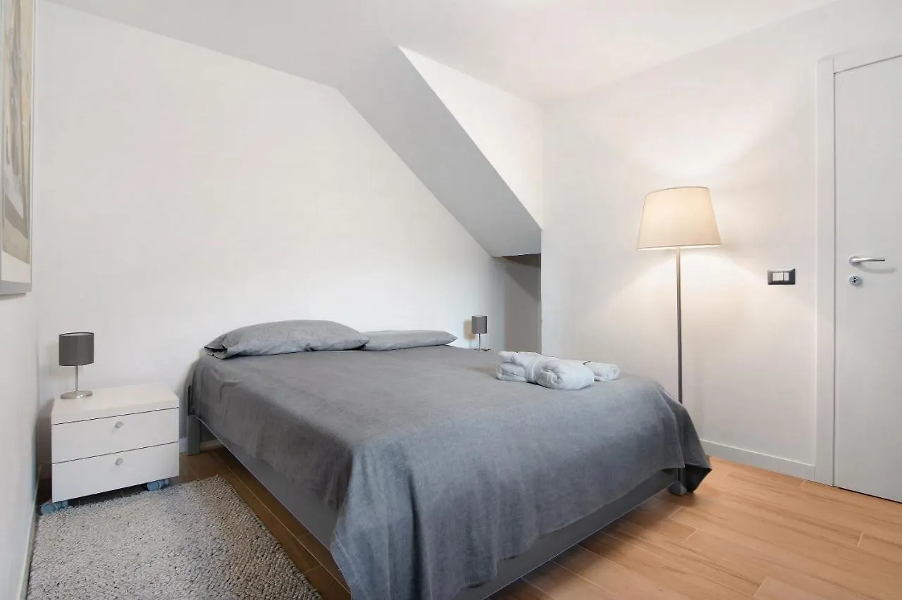 Fogazzaro Lake View Apartment Oria  0*, Oria (Como)
